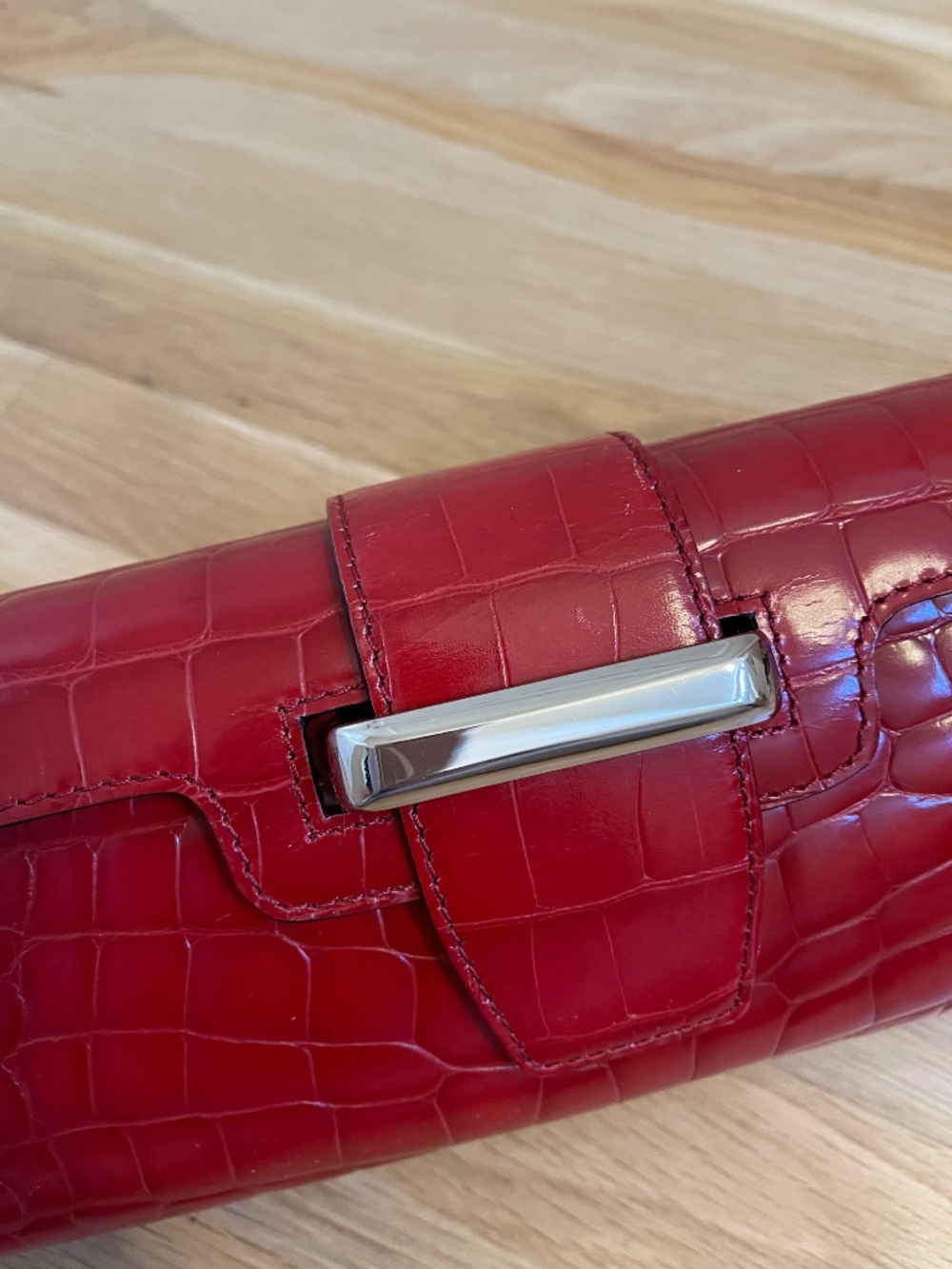 Adrienne Vittadini Deep Red & Animal Print Clutch / Wristlet Bag, Never Used - Picture 3 of 16
